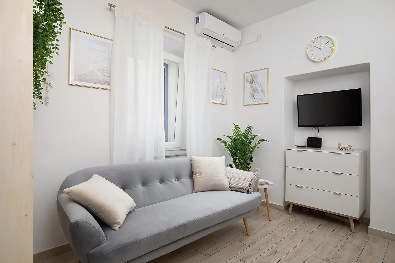 Elegant Apartment Next To Arena Pula